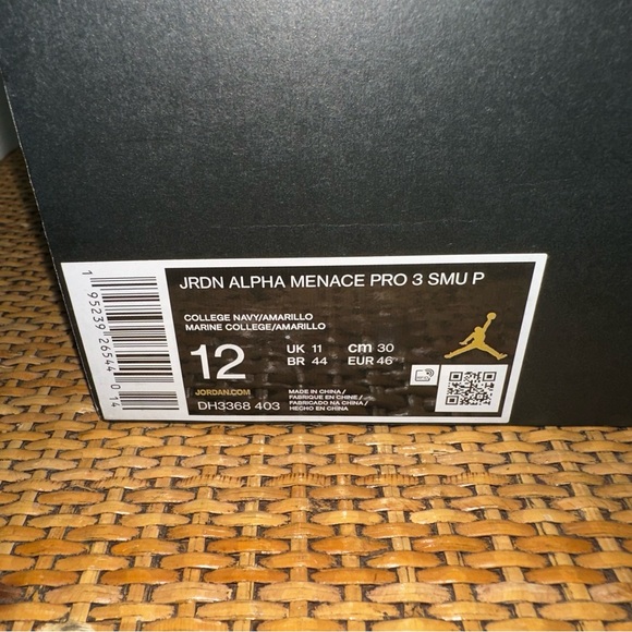 Nike Jordan Alpha Menace Pro 3 Promo Michigan Wolverines DH3368 403 Size 12 - Picture 14 of 14